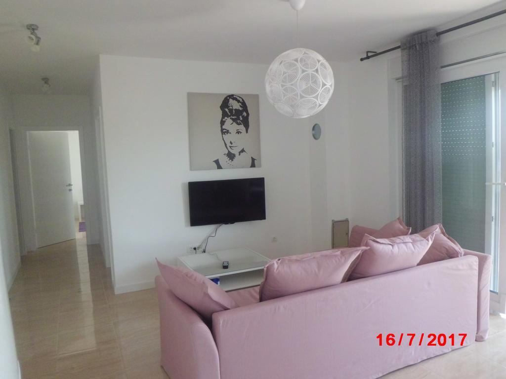 Apartments Viskovic มาคาร์สกา ภายนอก รูปภาพ