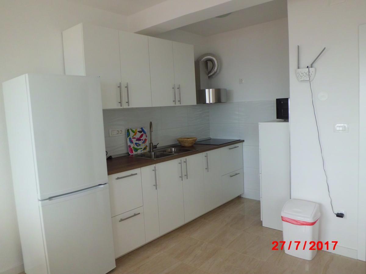 Apartments Viskovic มาคาร์สกา ภายนอก รูปภาพ