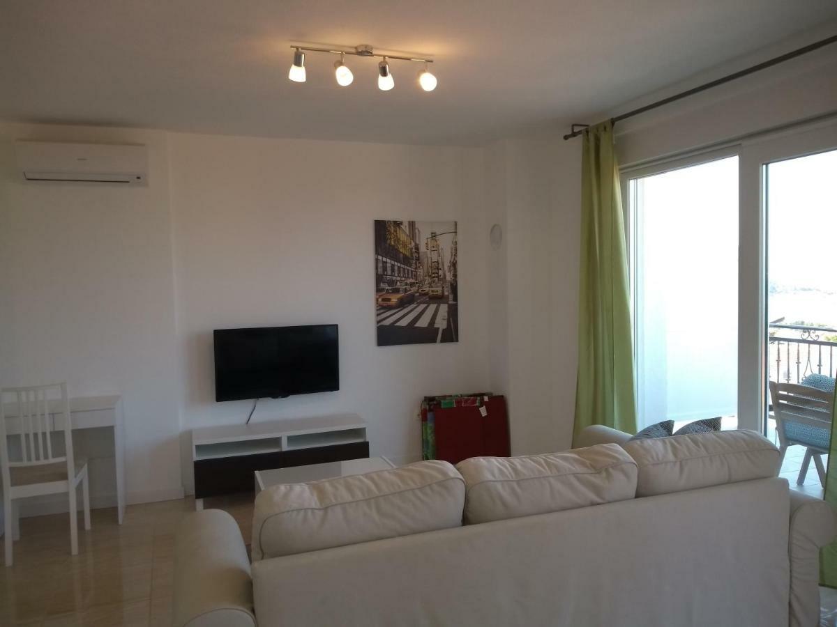 Apartments Viskovic มาคาร์สกา ภายนอก รูปภาพ