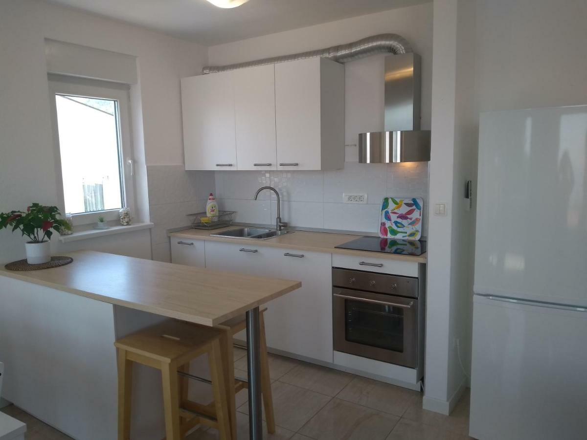 Apartments Viskovic มาคาร์สกา ภายนอก รูปภาพ