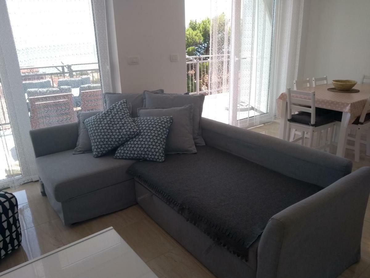 Apartments Viskovic มาคาร์สกา ภายนอก รูปภาพ